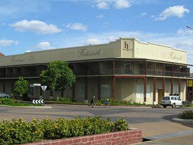 Redearth Boutique Hotel - Accommodation Australia 0