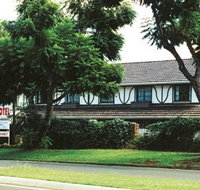 A Tudor Lodge Motel - Accommodation Australia