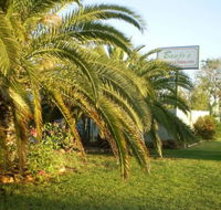 Banjo's Overnight amp Holiday Units - Accommodation Australia