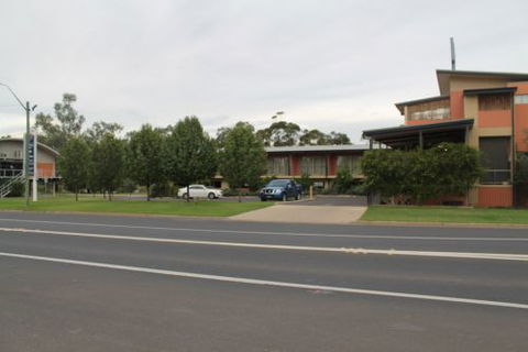 Forbes Victoria Inn - Local Tourism 0