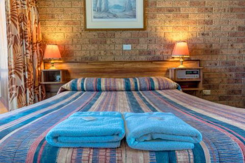 Sapphire Palms Motel - Accommodation Australia 6