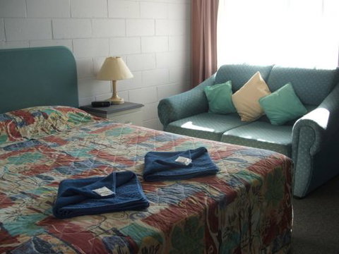 Albatross Motor Inn - Accommodation Australia 3