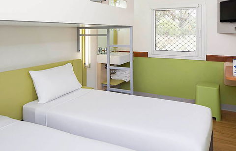 Ibis Budget Wentworthville - Accommodation Australia 4