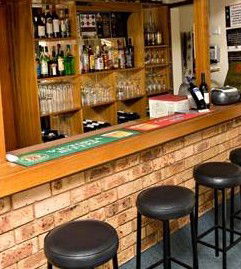 Town House Motor Inn - Accommodation Australia 2
