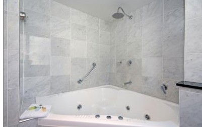 HW Boutique Motel - Accommodation Australia 4