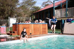 Yarrabin - Australia Shopping 2