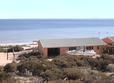 Ceduna Shelly Beach Caravan Park Cabins - Accommodation Australia 2