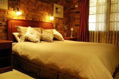 Anembo NSW Accommodation Australia