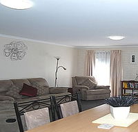 Capri Apartments - Local Tourism