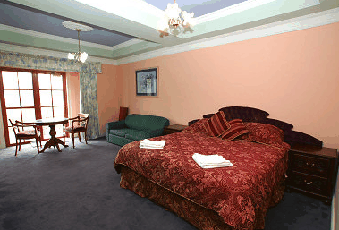 Hatchers Manor - Local Tourism