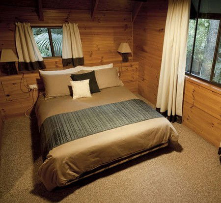 Mt Glorious Getaway Cottages - Local Tourism 1