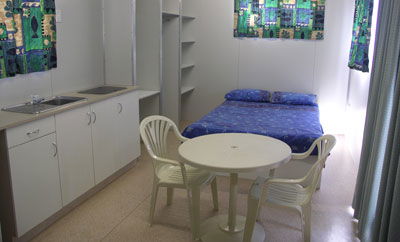 Blue Dolphin Caravan Park And Holiday Village - Local Tourism 2