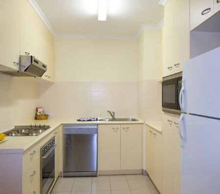 Kingston Terrace Serviced Apartments - Australia Shopping 2