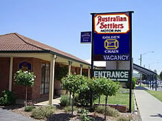 Australian Settlers Motor Inn - Australia Shopping 2
