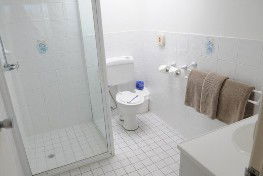 Fox Glenn Motor Inn - Local Tourism 1