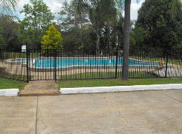 Fox Glenn Motor Inn - Local Tourism 2