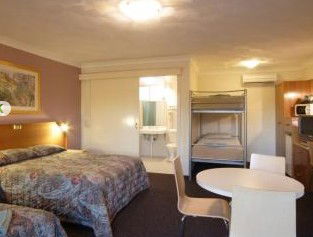 Narellan Motor Inn - Local Tourism 2