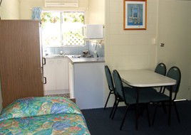 Mango Tree Motel - Accommodation Australia 2
