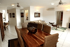 Jack And Newell Cairns Holiday Apartments - Accommodation Australia 1