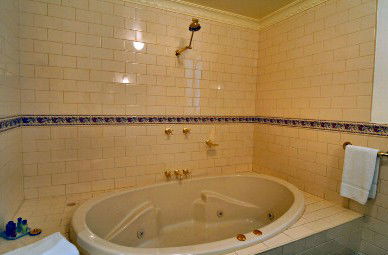 Victoria House Motor Inn - Accommodation Australia 2