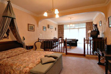 Victoria House Motor Inn - Accommodation Australia 4
