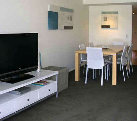 Sunrise Cove Holiday Apartments - Accommodation Australia 2