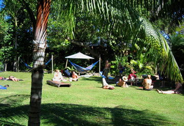 Dougies Backpacker Resort - Australia Shopping 1