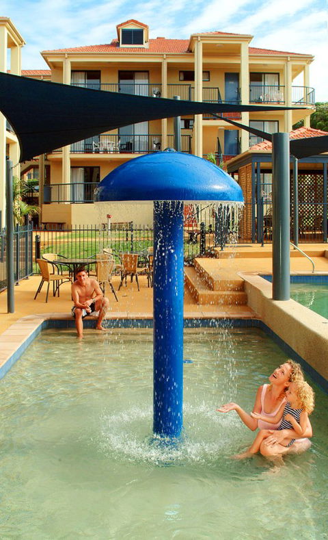 South Pacific Apartments - Accommodation Australia 3