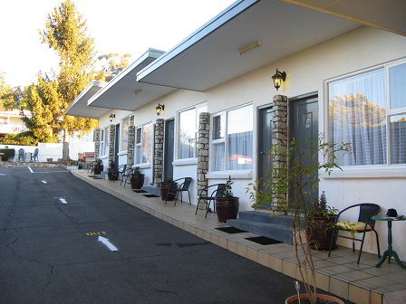 White Manor Motel - Accommodation Australia 1
