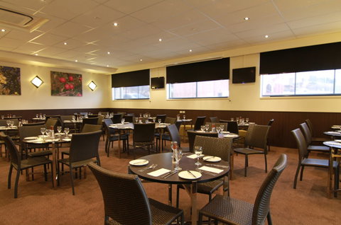 Quality Hotel Gateway Devonport - Local Tourism 5