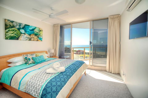 Beaches International - Accommodation Australia 5