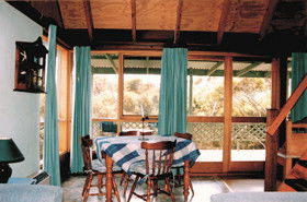 Green Gable Cottage - Accommodation Australia 0