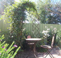 Robyn's Nest Country Cottages - Local Tourism