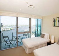 Docklands Apartments Grand Mercure - Local Tourism