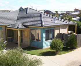 Surfcoast Cottages - Local Tourism 0