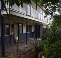 Moffat Beach Pet Friendly Holiday House - Local Tourism