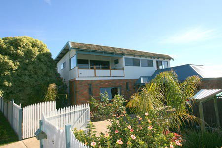 Black Dolphin Luxury Accommodation - Accommodation Australia 1