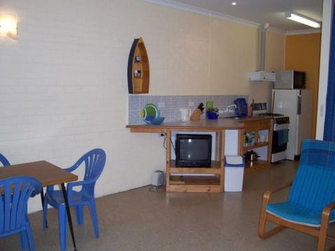 Windsurfer Beach Chalets - Accommodation Australia 1