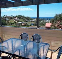 Ocean And Town Views - Accommodation Australia