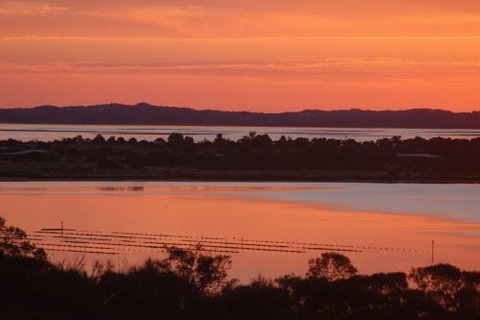 Southern Ocean Lookout - Australia Shopping 6