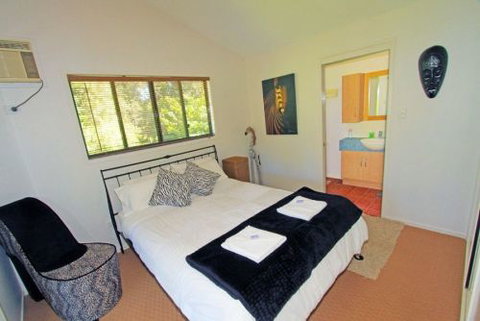 Byfield Creek Lodge Rain Forest Retreat - Accommodation Australia 5