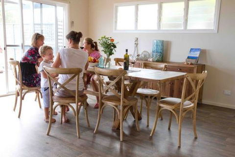 Coral Sands Luxury Beach House - Local Tourism 3