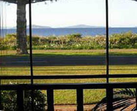 La Plage Accommodation - Accommodation Australia 0