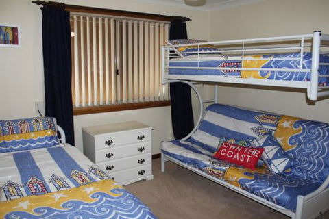 Tomakin Beach House - Local Tourism 4