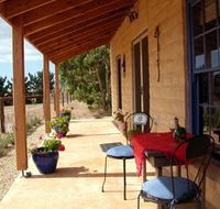 Dee's Villa - Accommodation Australia