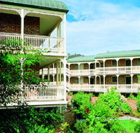 Medina Serviced Apartments Canberra - Local Tourism