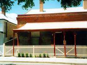Adelaide Parklands City Townhouse - Local Tourism 0