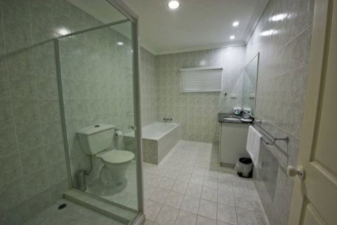 Costa Royale Trinity Beach  - Local Tourism 8