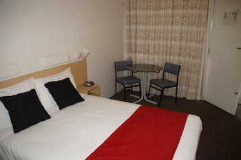 Econo Lodge Tamworth - Accommodation Australia 90