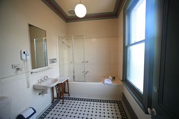 Yarra Valley Grand Hotel - Accommodation Australia 5